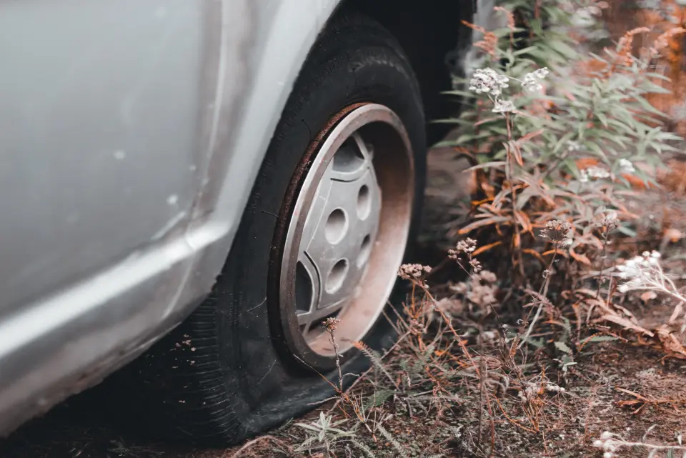 Velg Pecah Karena Benturan